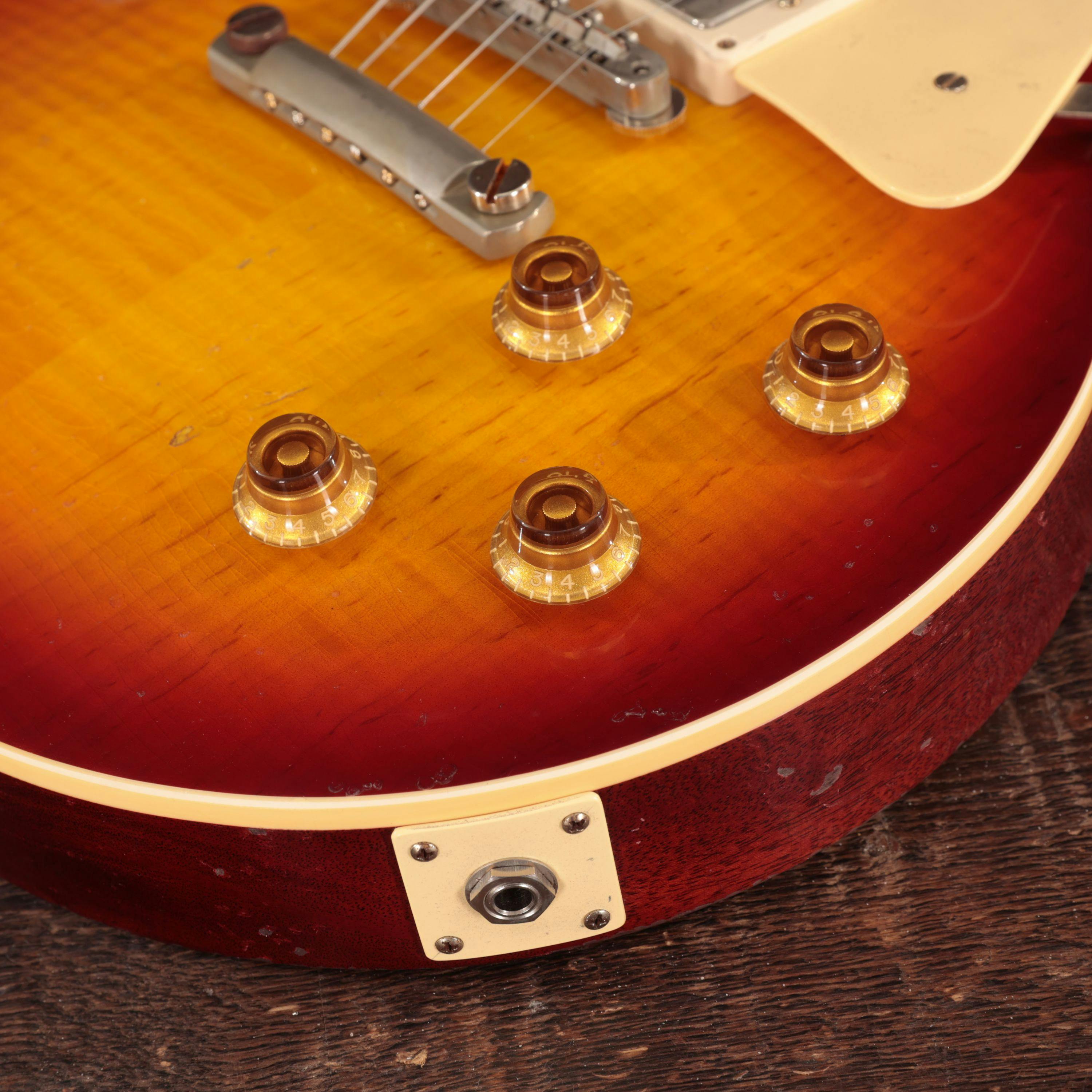 gibson-custom-shop-m2m-58-les-paul-standard-in-cherry-sunburst-murphy